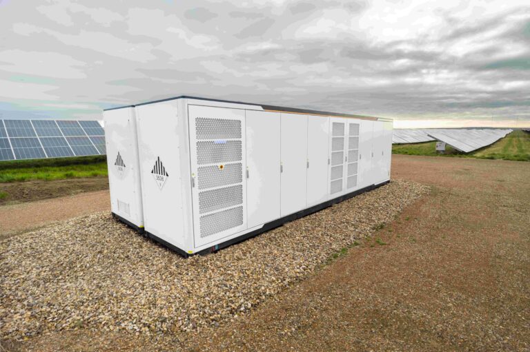 Installer une batterie de stockage d’électricité en entreprise